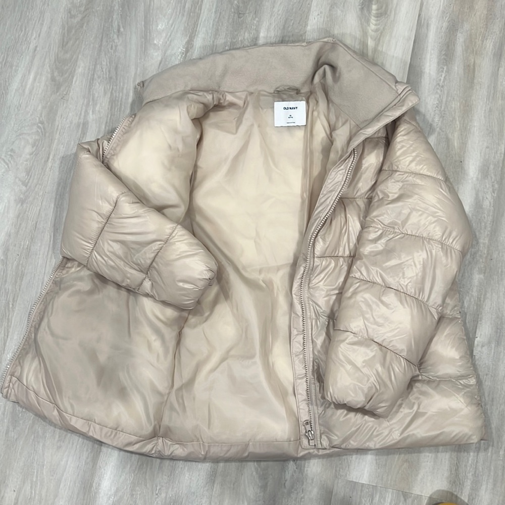 Old navy XS PETITE jacket. Brand new.